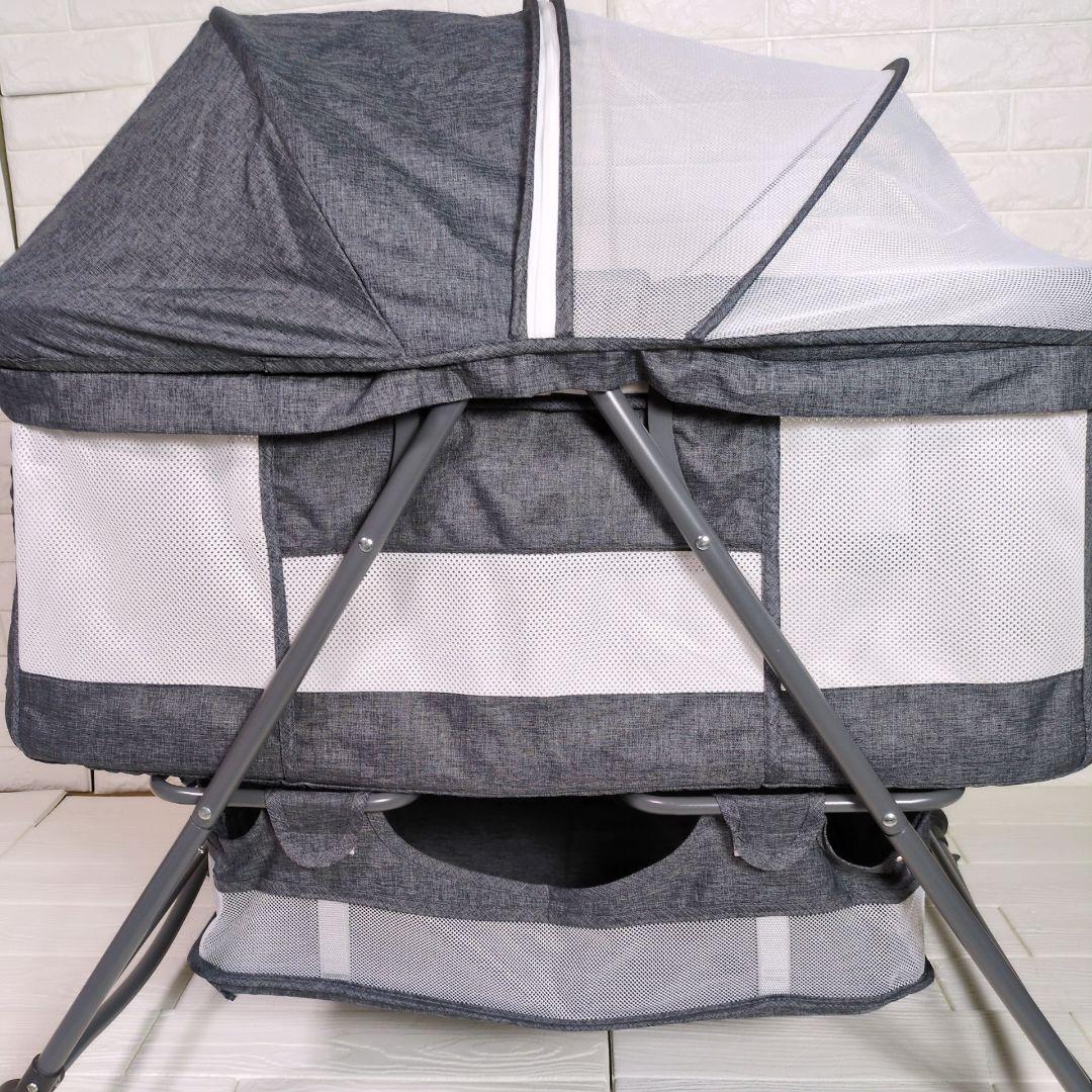 ◎美品◎　UBRAVOO ベビーベッド 折りたたみ式　キャスター付き