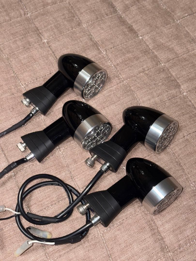 トライアンフ純正オプション　t120 LEDウインカー　セット