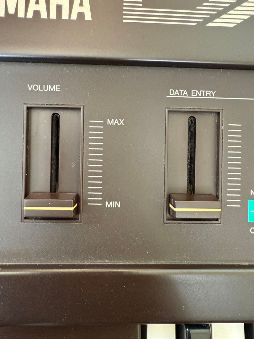 ジャンク品　Yamaha DX7