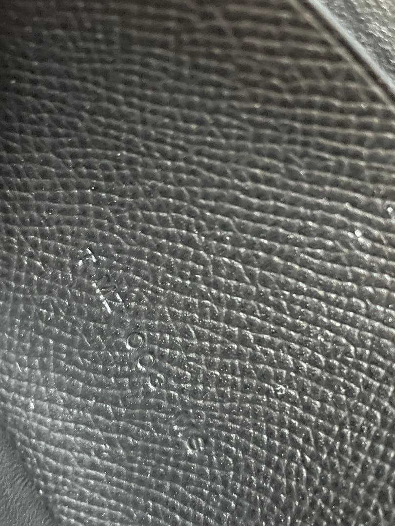 (1／10出品終了)【美品】ベアン カードケース