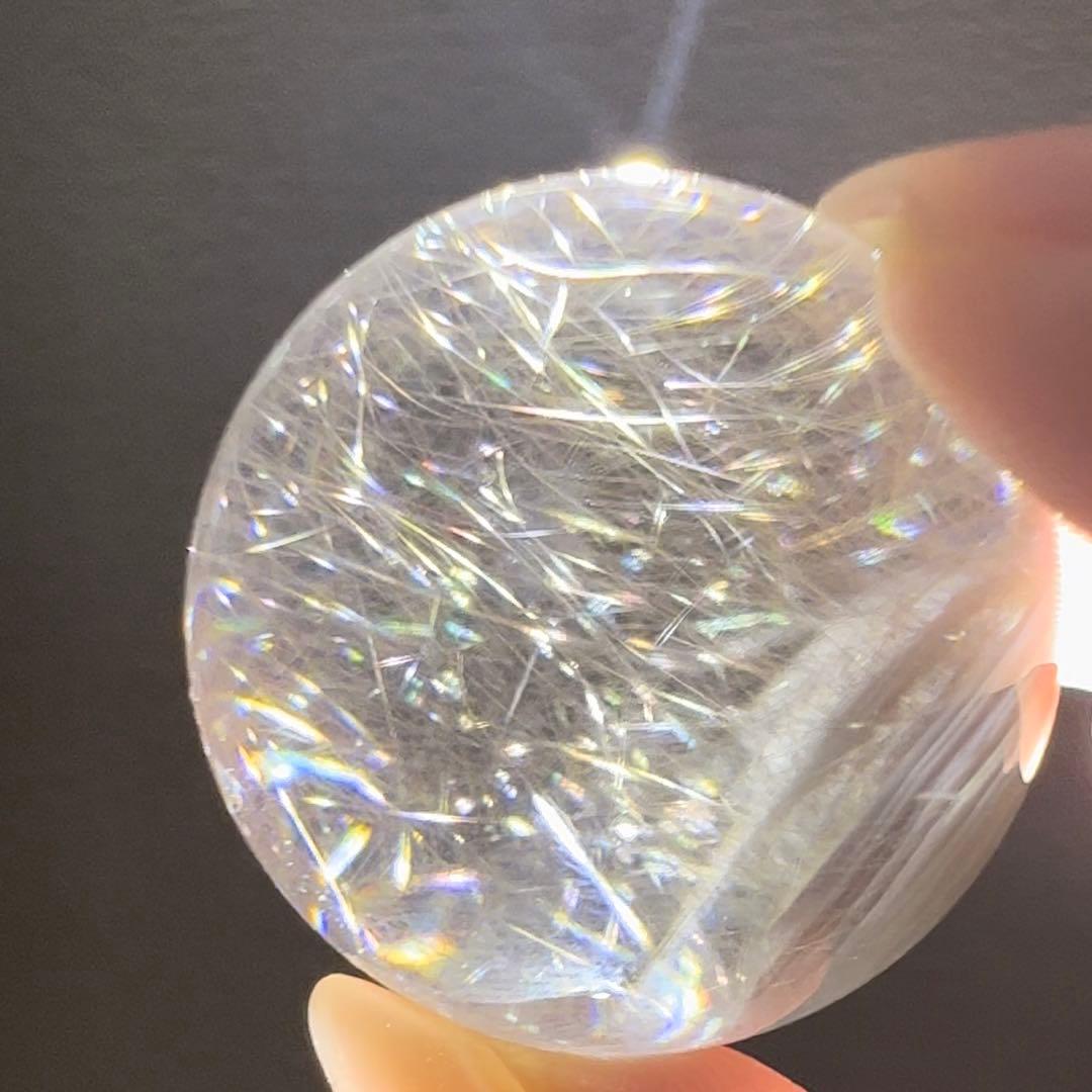 シルバールチルクォーツ/ブルッカイトインクォーツ/rutile