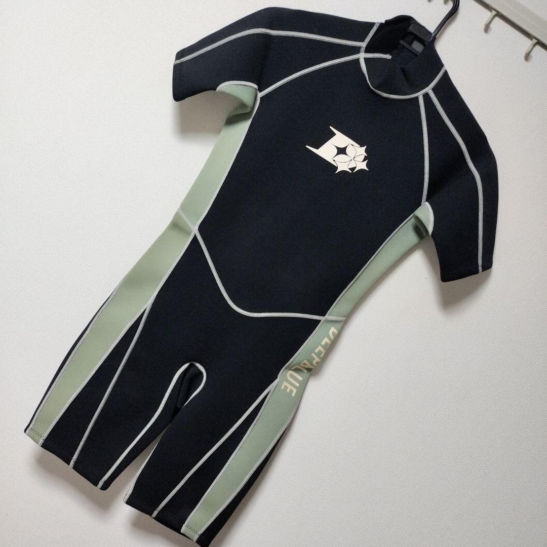 ●新品未使用● Lサイズ 　スプリング　ウェットスーツ ブラック/グレー