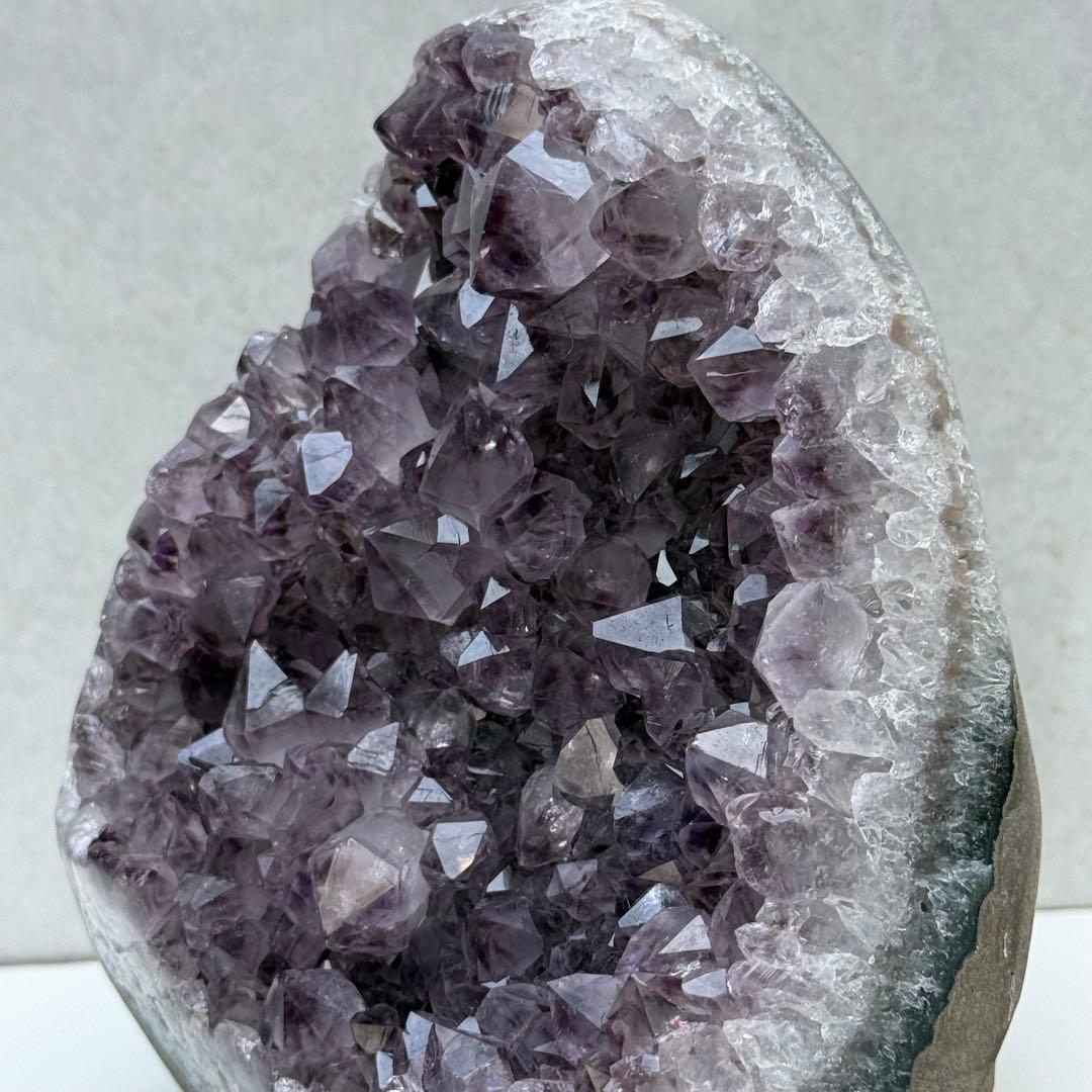 1.4kg! 大きめ アメジストドーム ジオード 紫水晶 風水 天然石