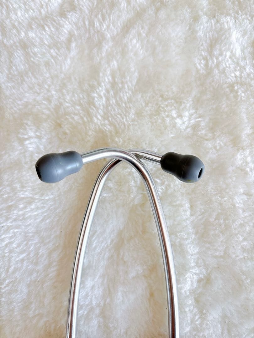 ⚠️あづき⚠️紫色ダブルチューブ聴診器