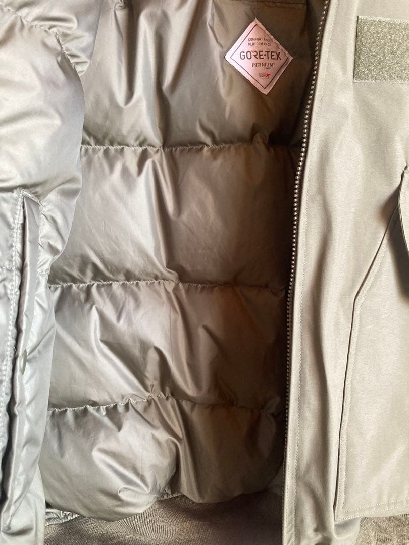 プラスフェニックス フリークスストア ゴアテックス ダウンベスト メンズL