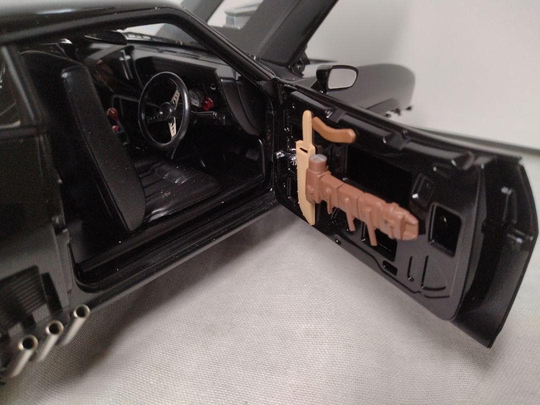 59　オートアート　1/18　マッドマックス2　The ROAD WARRIOR