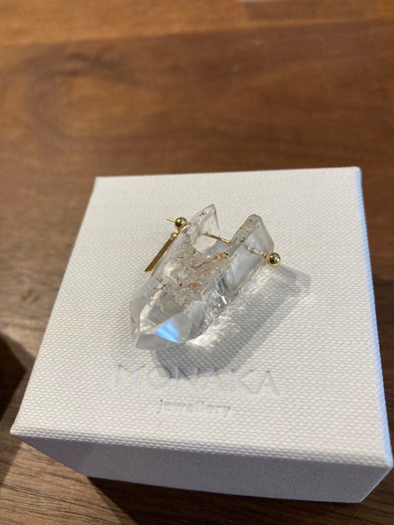 モナカ　ロックピアス　ガーデンクォーツ