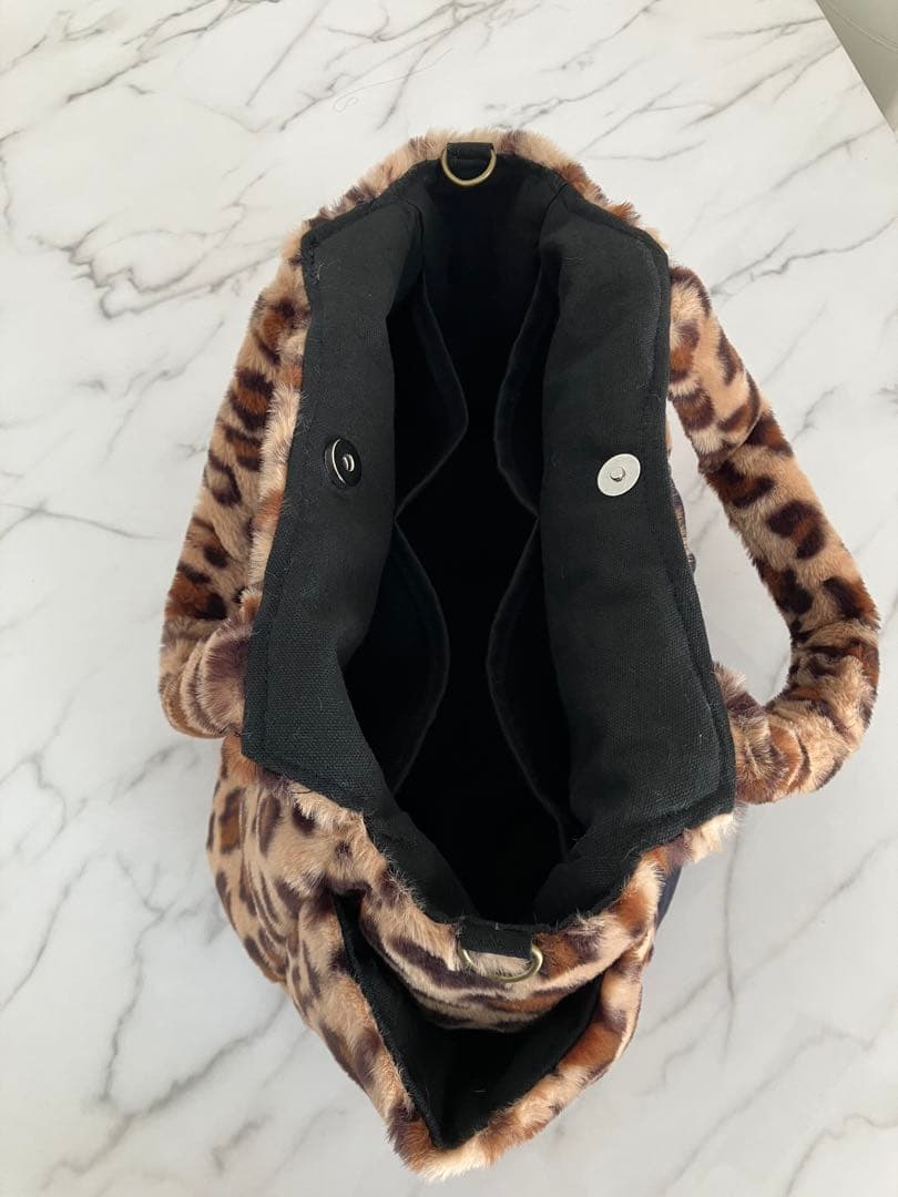 998 なしあめ　大きめヒョウ柄ふんわりデニムリメイクバック　2点