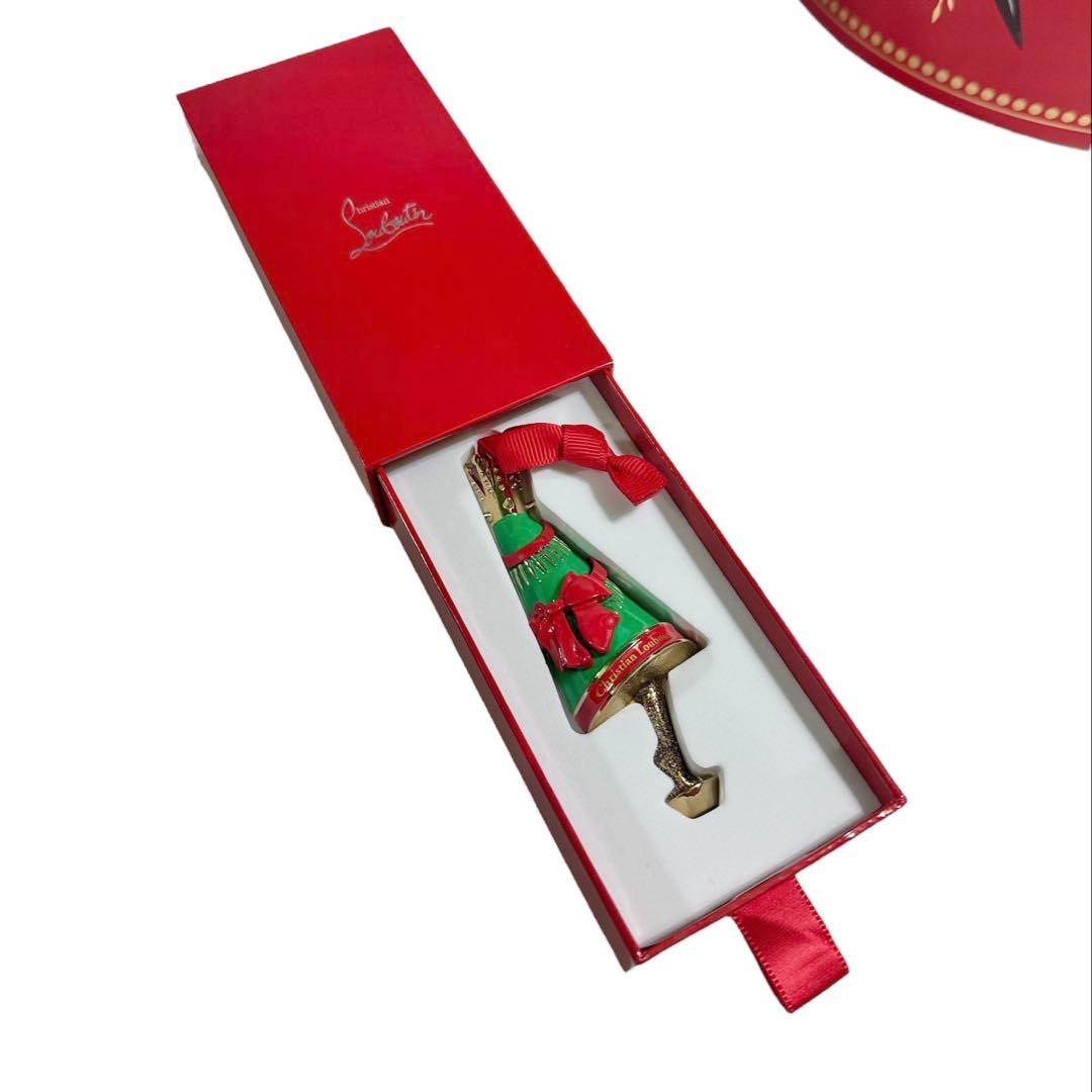 Christian Louboutin アドベントカレンダー 2022
