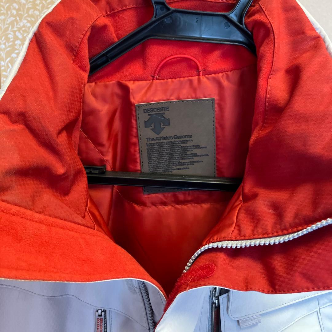 スキーウェア（フード付き）とパンツセット