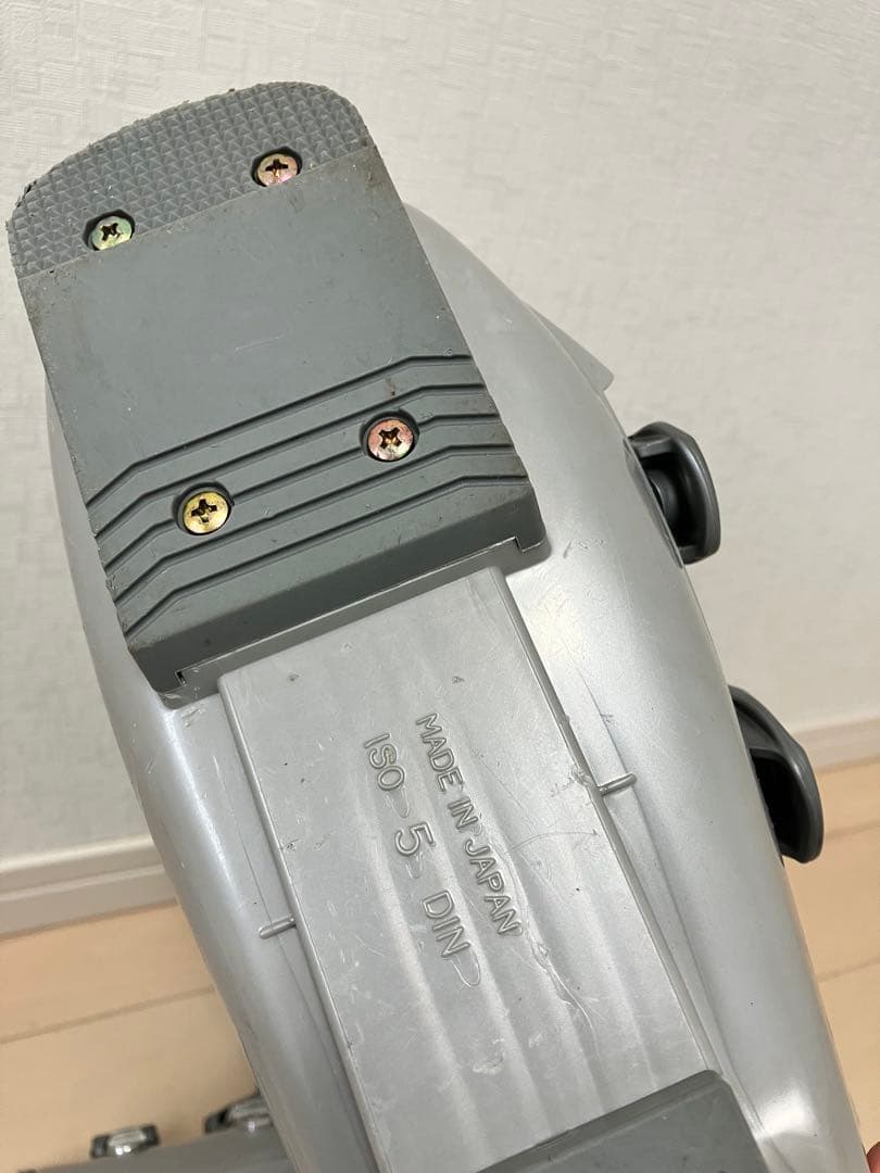 幅広　太め　KISSMARK 85cmスキーボード 24cm ショートスキー