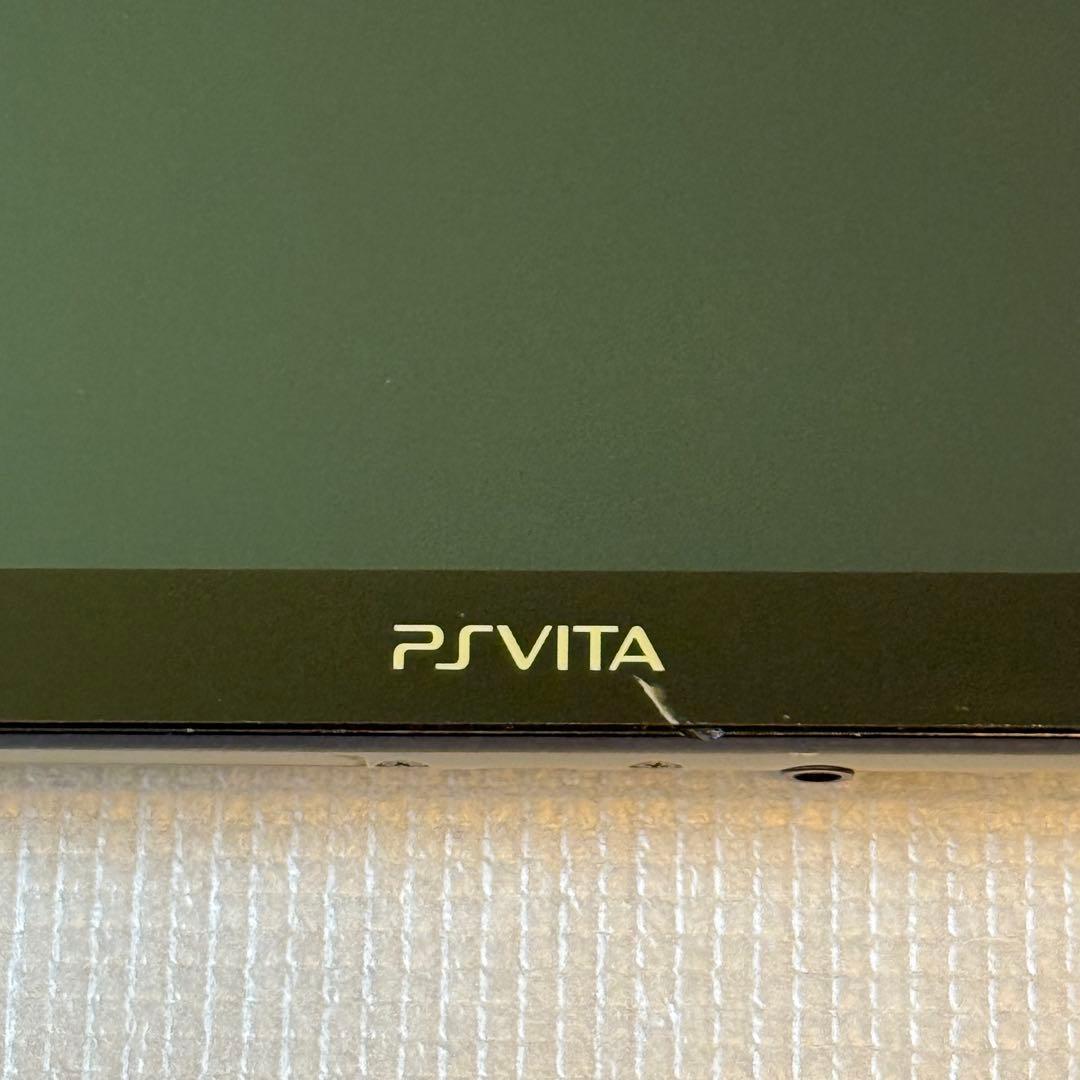 PSVITA PCH-2000 ゴッドイーター2 フェンリル