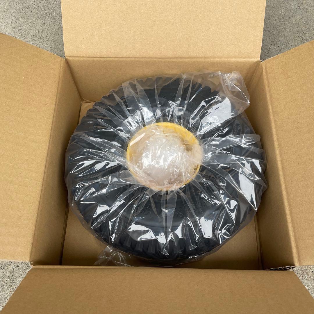 送料無料【新品】ノーパンクタイヤ2個セット スズキセニアカー用