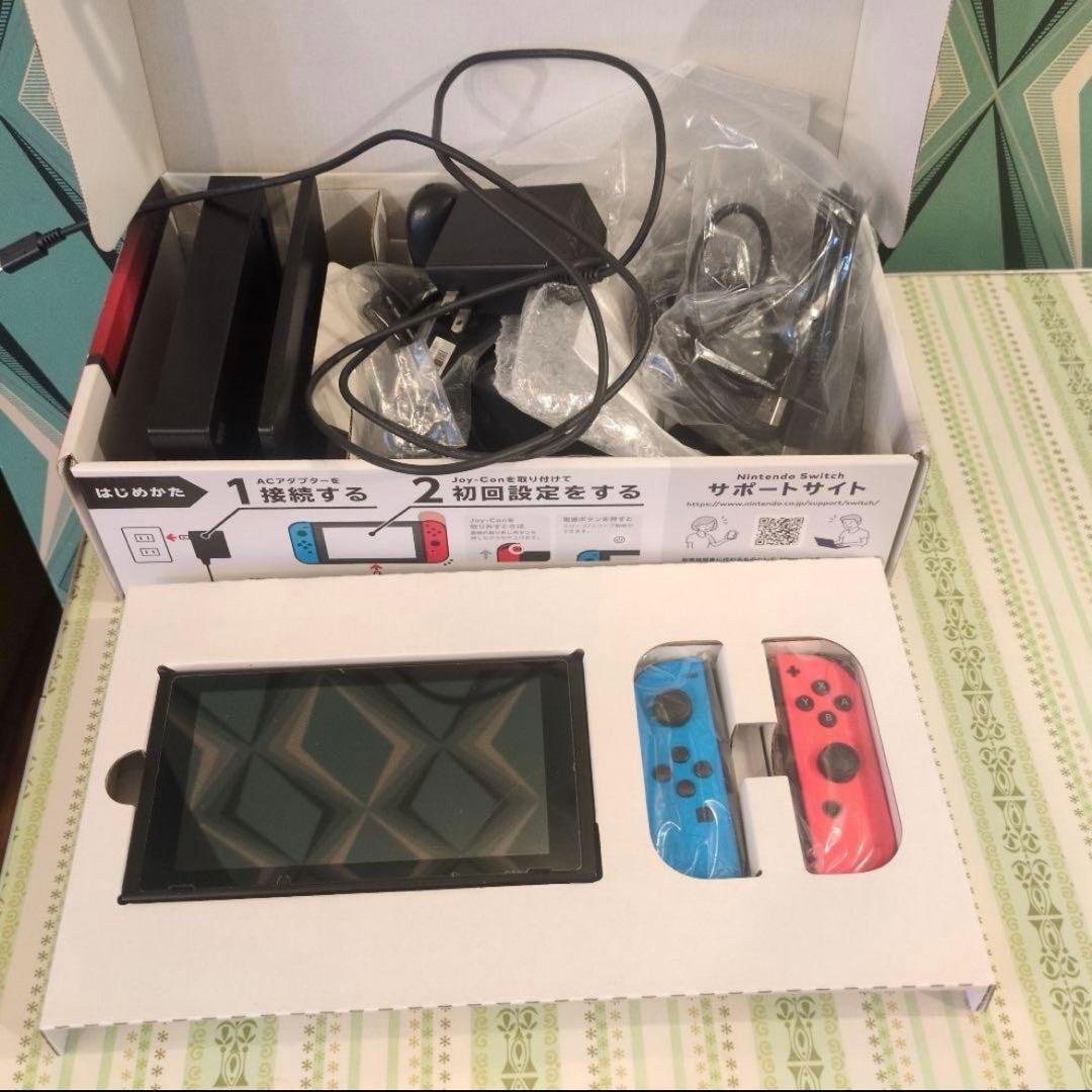 Nintendo Switch 本体 純正コントローラー、箱付き