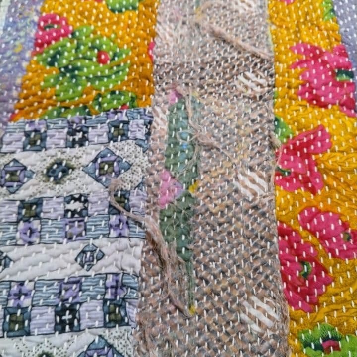 インド製ラリーキルト / カンタキルト / 厚手 マルチカバー146×186