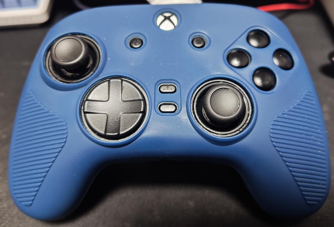 Razer Wolverine V3 Tournament Edit +カバー