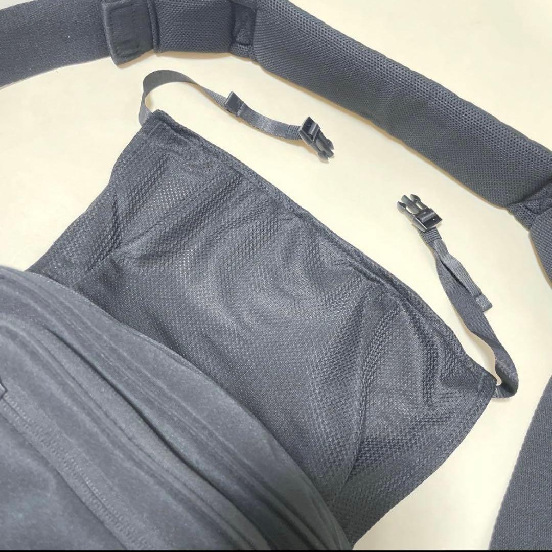 【極美品】POMULU ポムル 2WAYヒップシート　ショルダーバッグ　ブラック