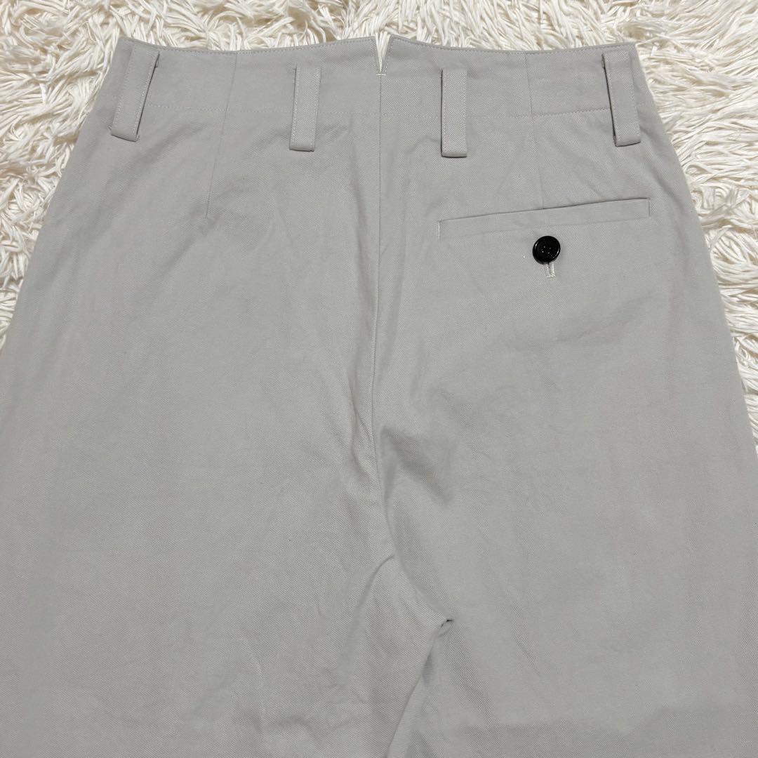 美品24SS MARGARETHOWELL コットン カービー テーパードパンツ