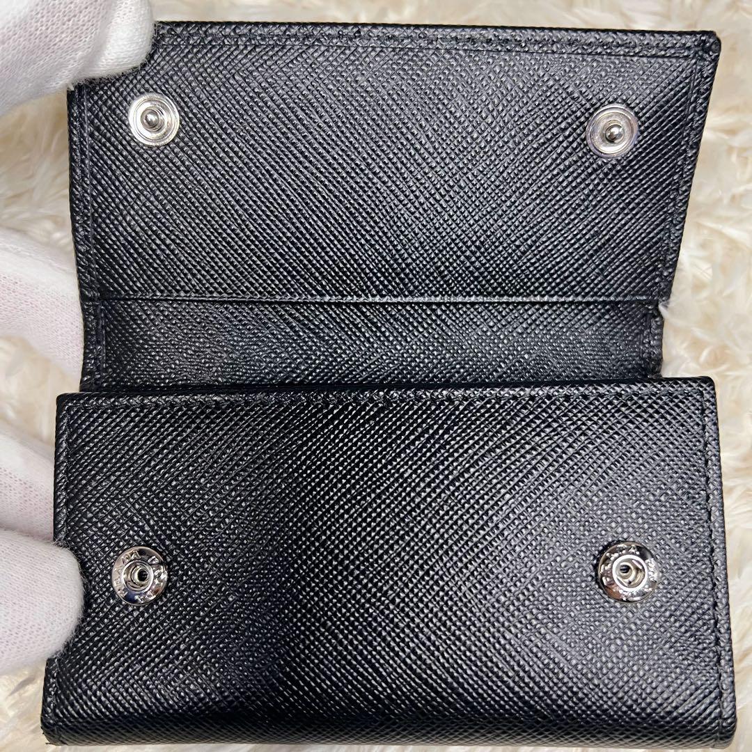 【美品】 PRADA 6連キーケース サフィアーノ レザー 三角ロゴ