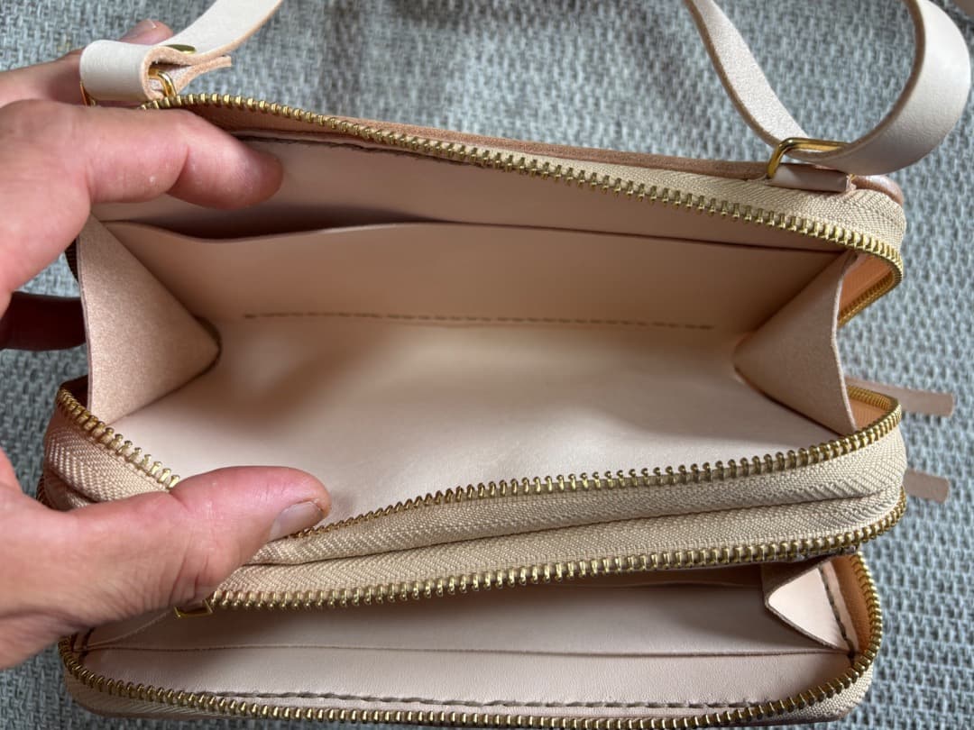 杏衣餅2025さん専用 極厚ヌメ革お財布ポシェット