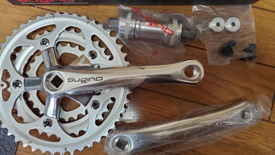 新品　スギノ　クランク　ALPINA2　165mm