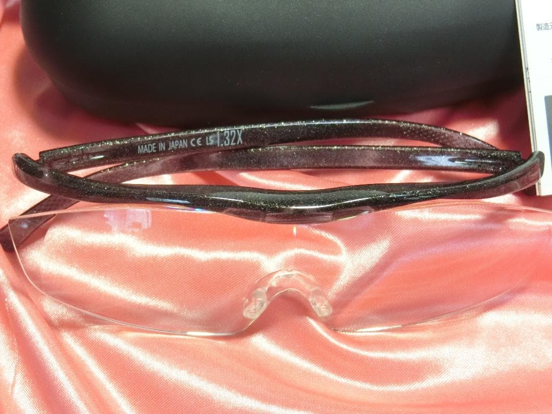 新品未使用☆ハズキルーペ＊ブラックグレー色　1,32倍　ラージ クリアー ケース