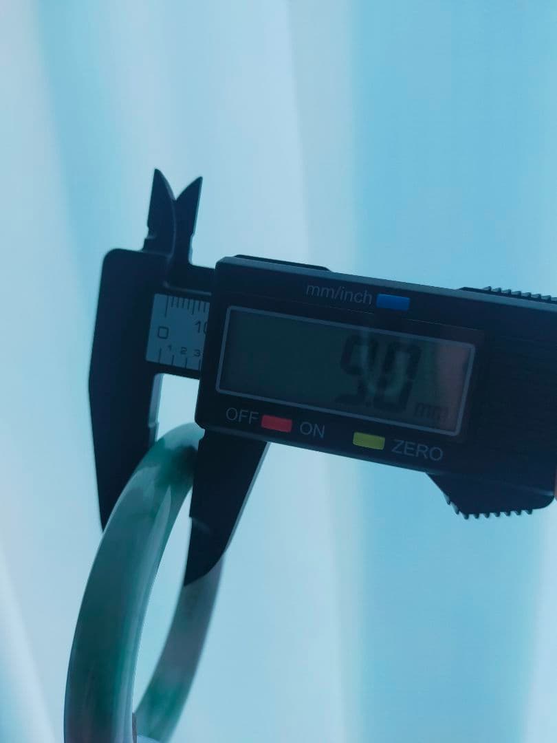 本翡翠バングル薄い緑紫色#54〜#55ジェイダイト