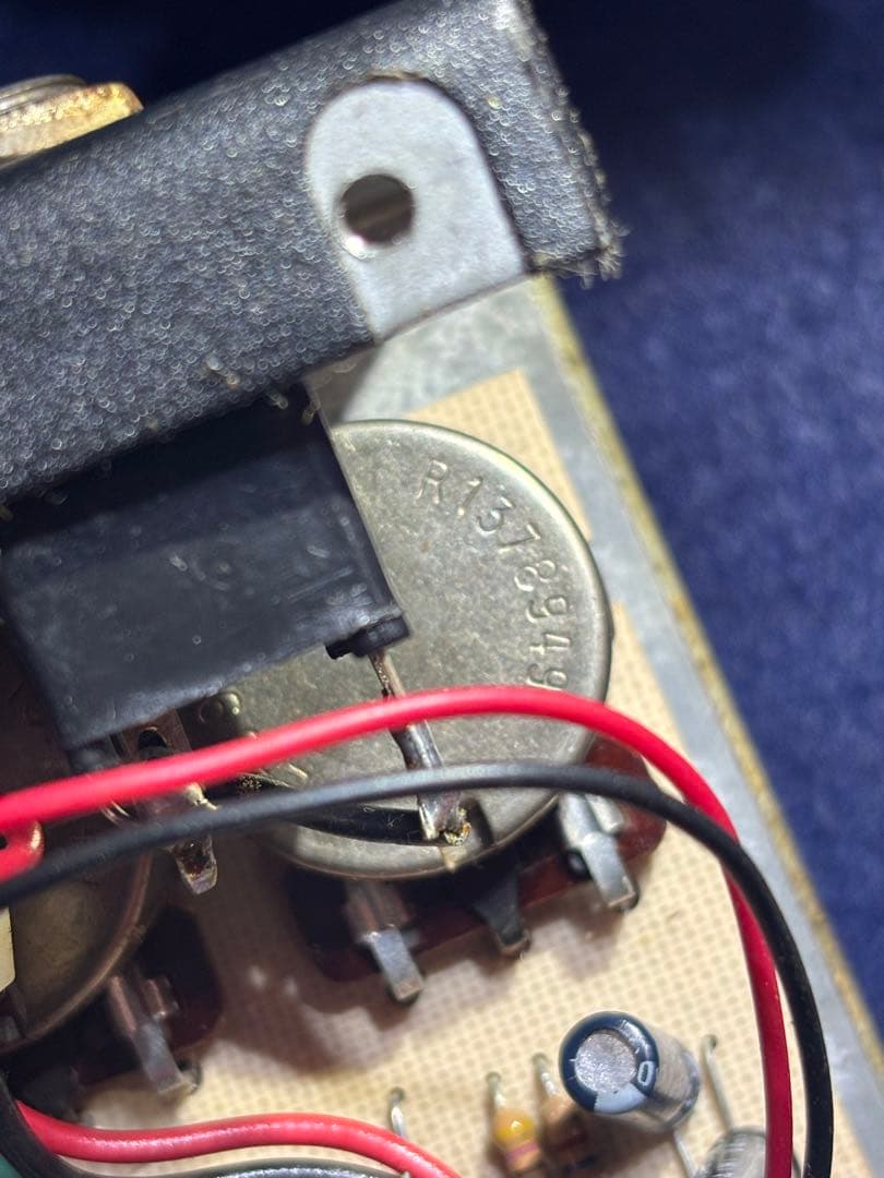 Proco Turbo RAT 1989年 LM308N DISTに僅かなガリ