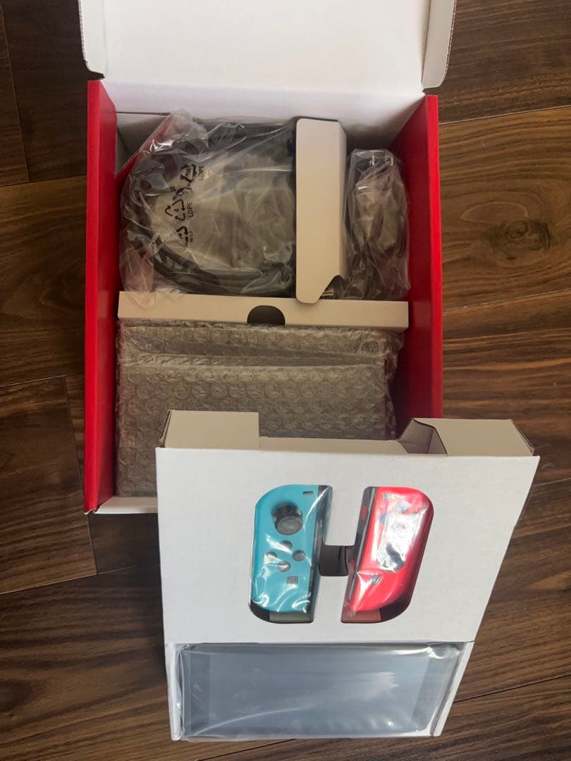 Nintendo Switch ニンテンドースイッチ 本体 新品　未使用