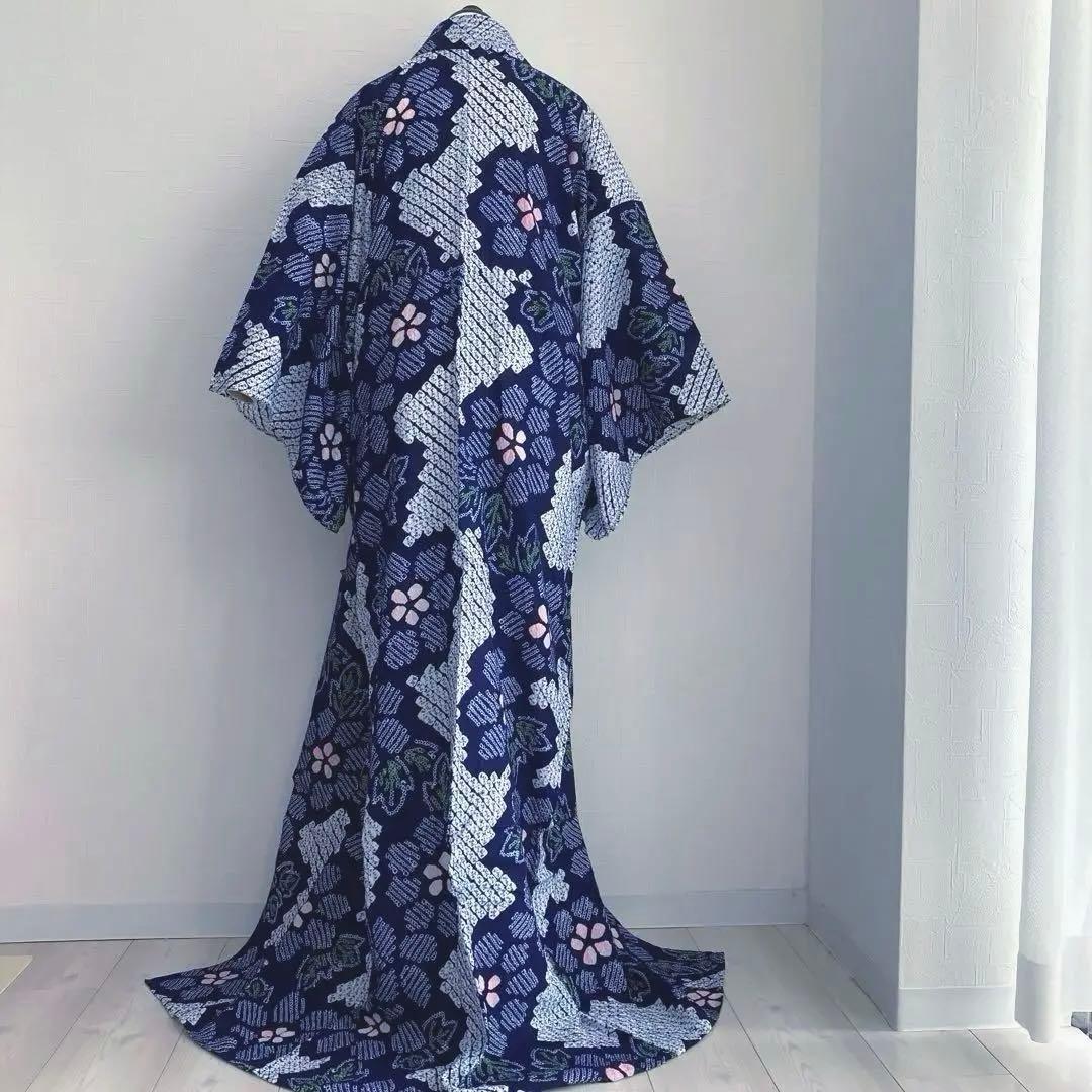 みっちん。 有松鳴海絞り浴衣・蜘蛛絞り 花模様　手縫い 広襟　No.-66