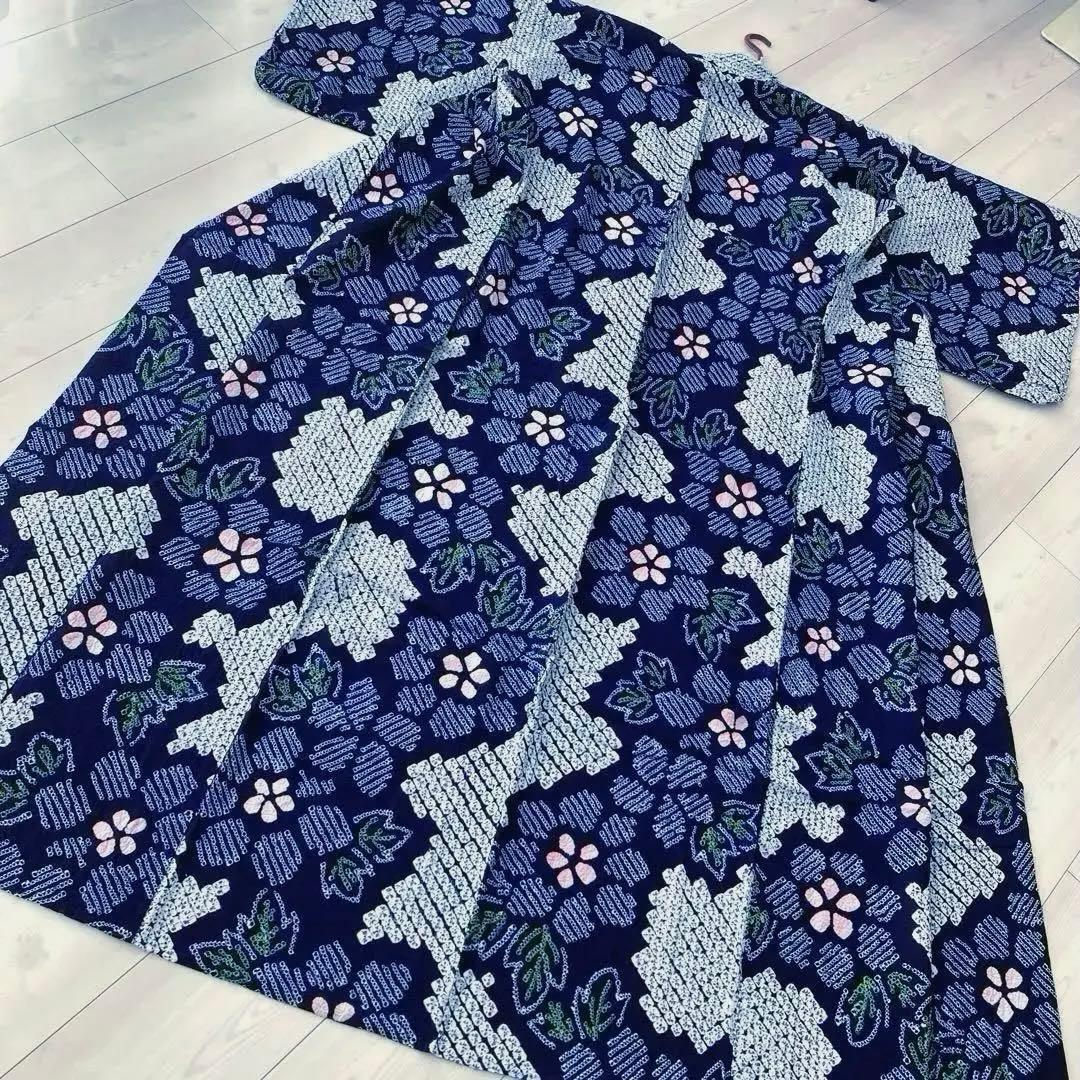 みっちん。 有松鳴海絞り浴衣・蜘蛛絞り 花模様　手縫い 広襟　No.-66