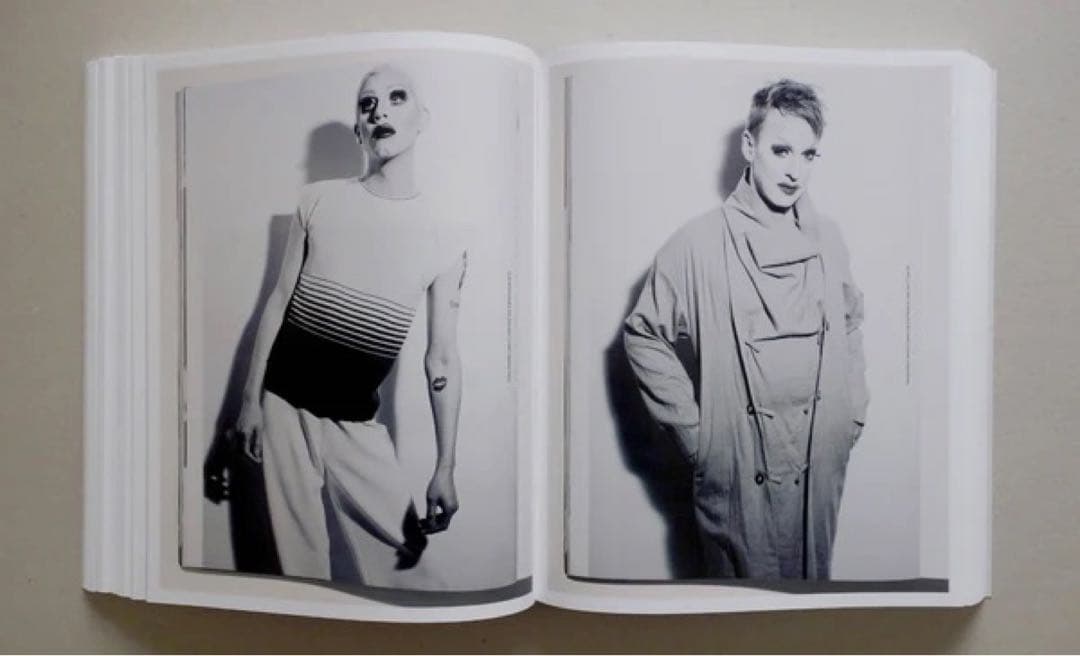 限定 LOEWE BOOK (With original box) アートブック