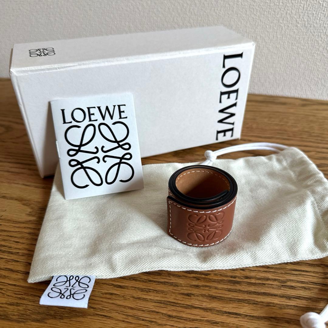【おまけつき】LOEWE ロエベ スラップブレスレット スモール（カーフ）　タン