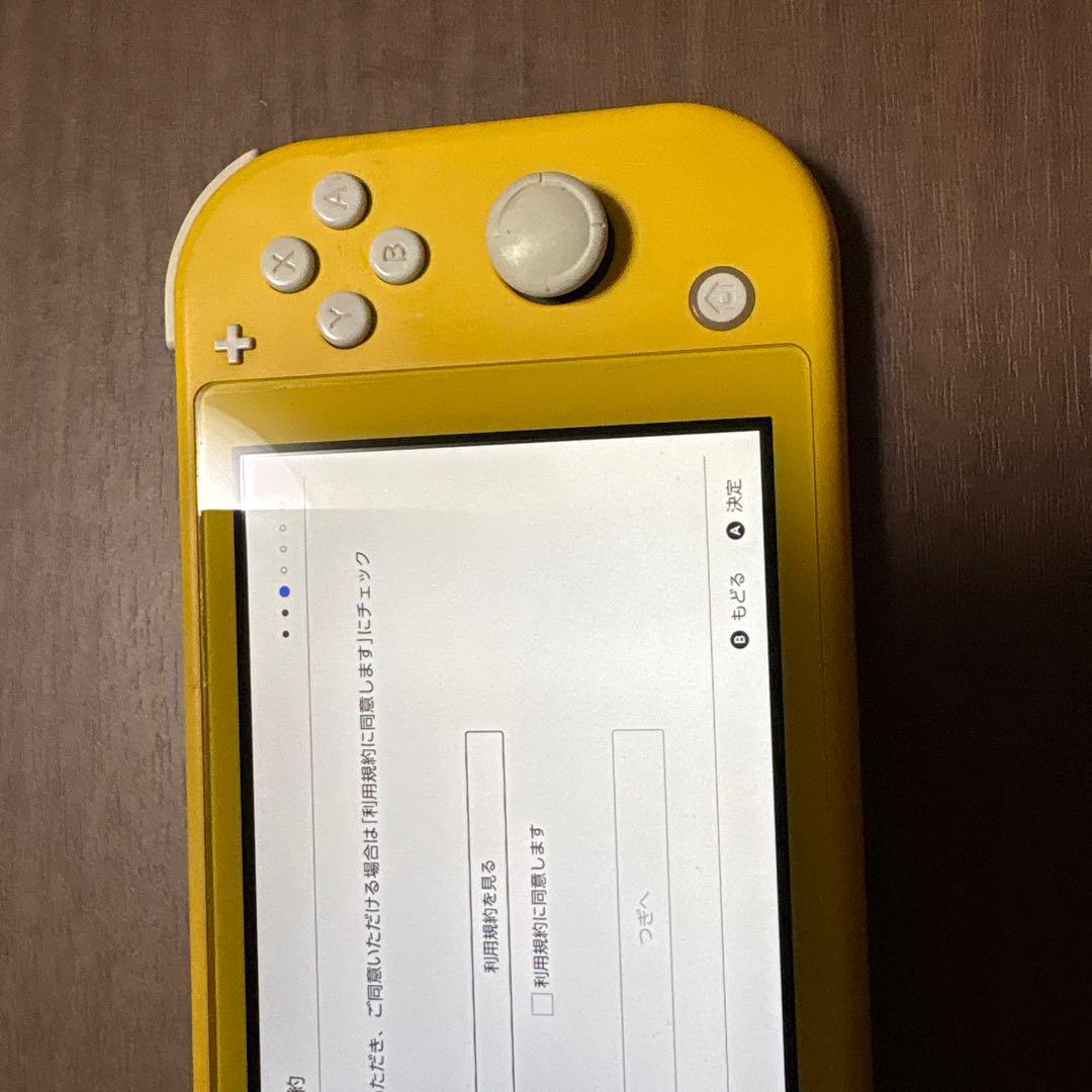 ゆち　Nintendo Switch Lite イエロー