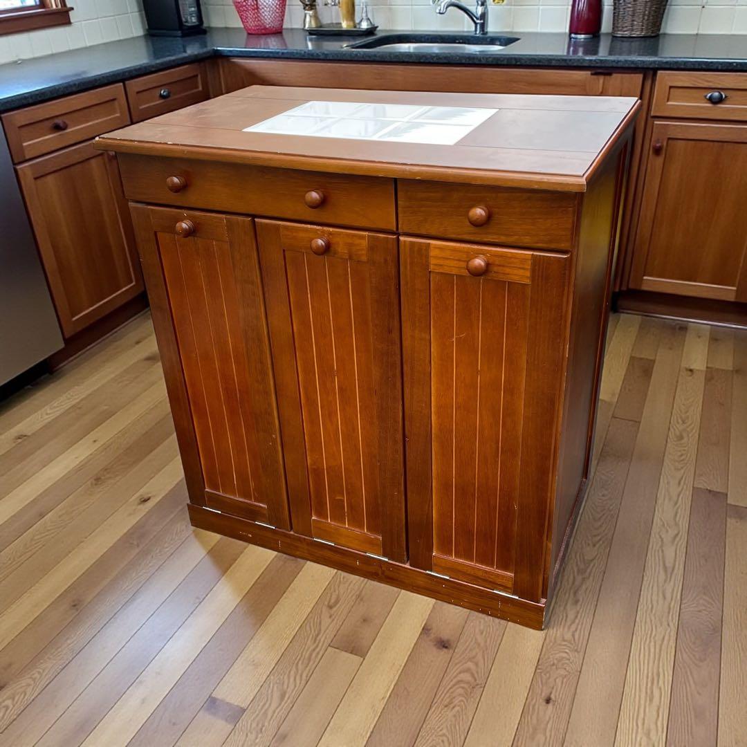 カントリー　キッチンカウンター ダストボックス 木製 キャスター付き　ゴミ箱付き