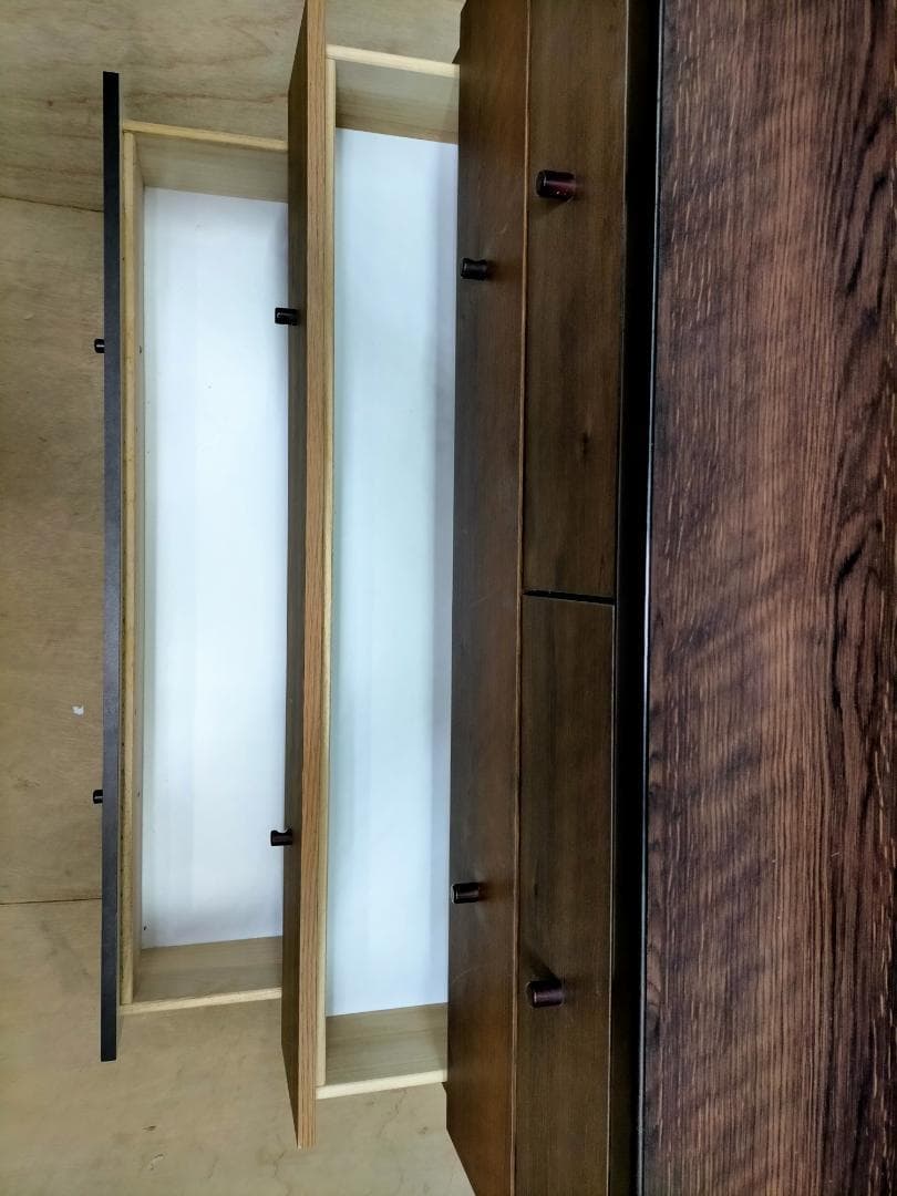 さ*い様 ニトリ　チェストトラック　ランダム 100　75009-4-100