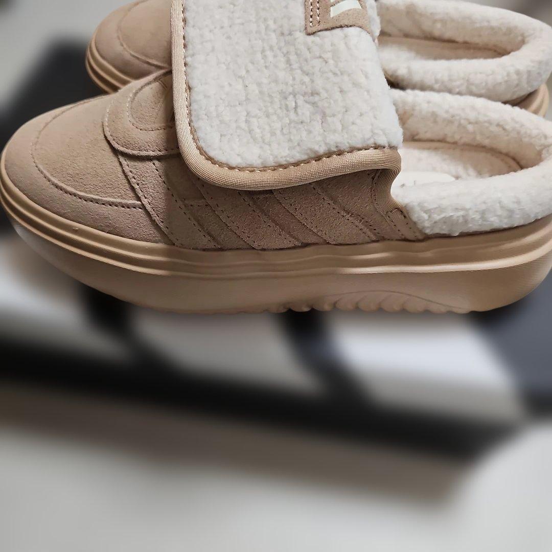 adidas★アディダス★23.5㎝★ボア付き★もふもふ★ベージュ★ミュール