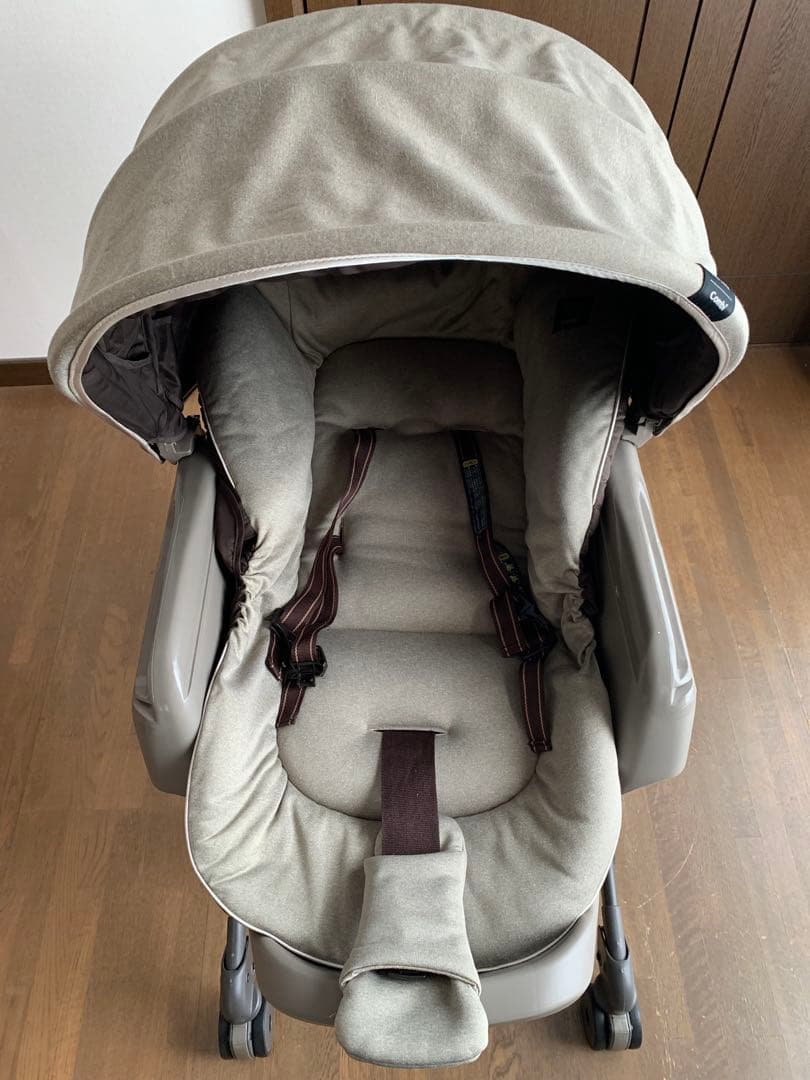 Combi（コンビ）ネムリラ AUTO SWING BEDi