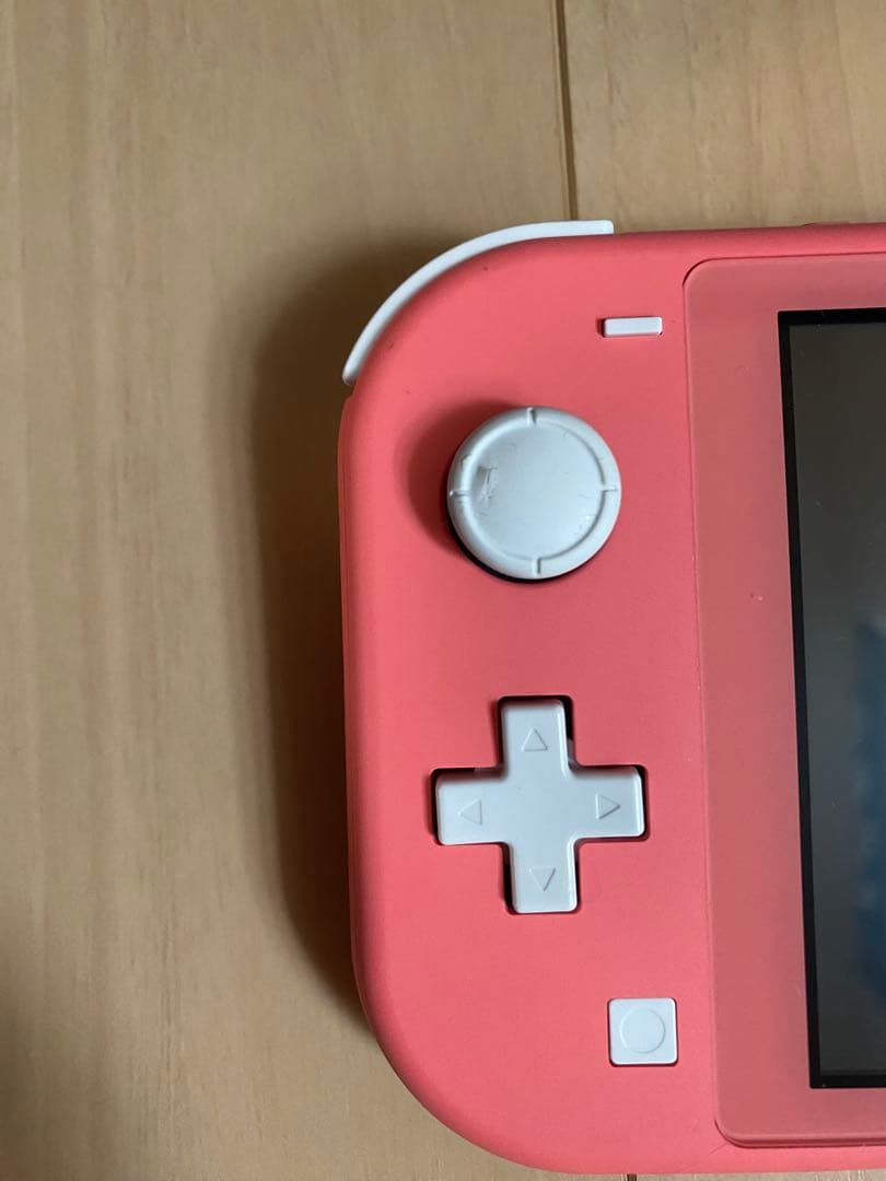 Nintendo Switch Lite コーラル　あゆちゃん