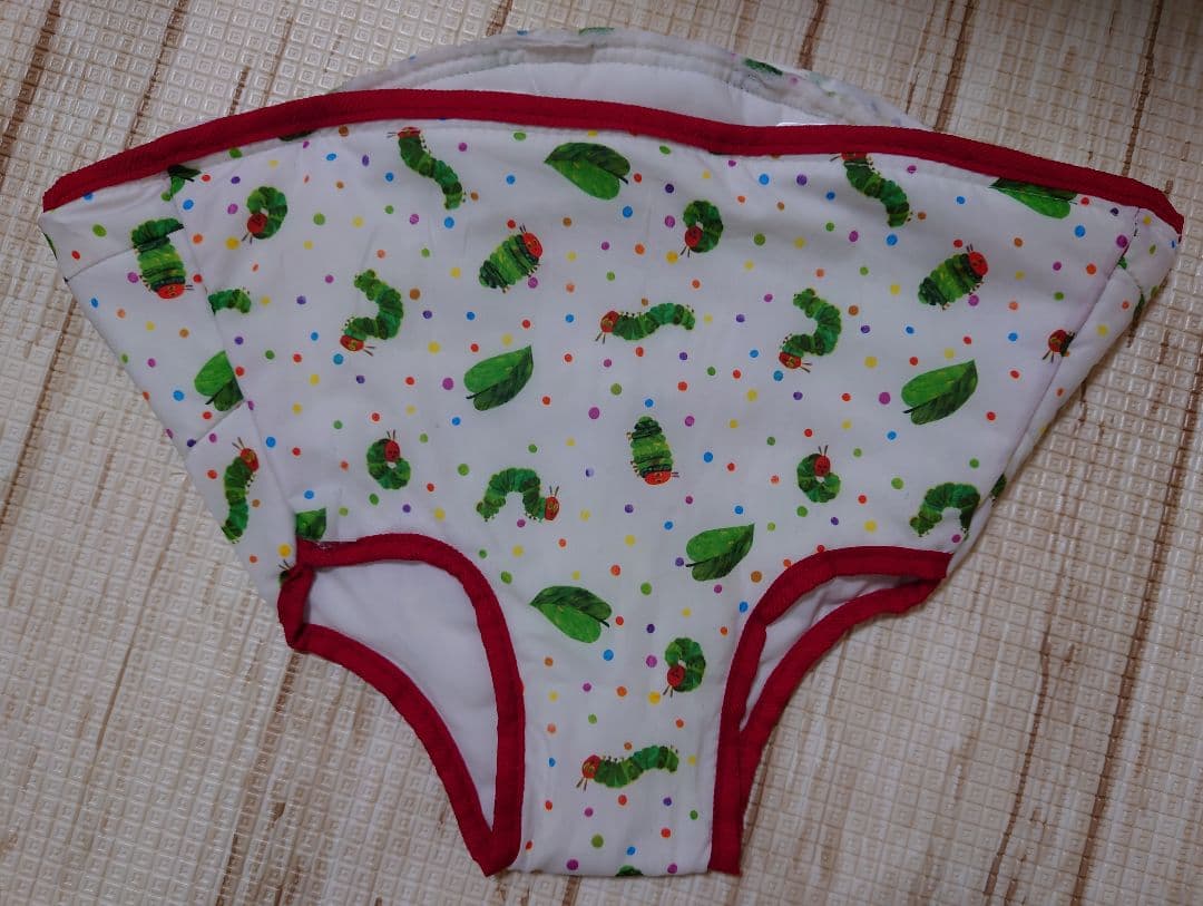 はらぺこあおむし　アクティビティジャンパー　Eric Carle ベビージム