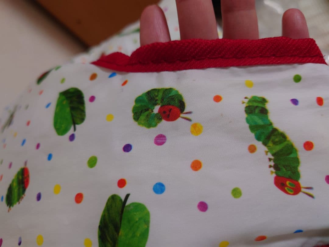 はらぺこあおむし　アクティビティジャンパー　Eric Carle ベビージム