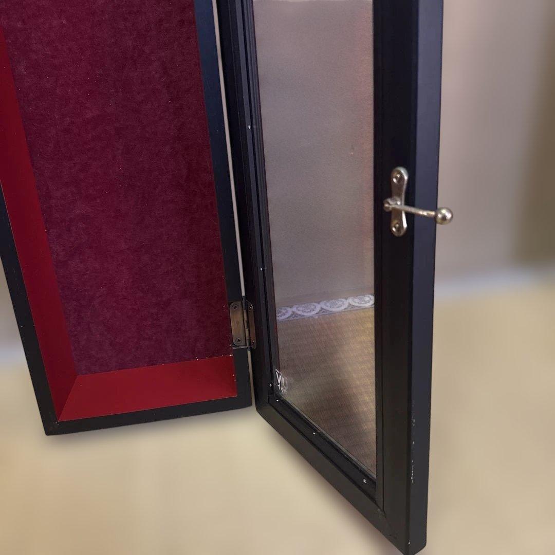 縦長コレクションケース　ホルダー付き（主に野球バッド等の飾り用）