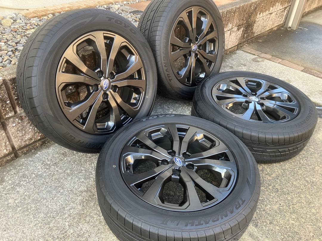 美品！フォレスター スポーツsk純正黒ホイール4本セット18インチ【タイヤ未使近