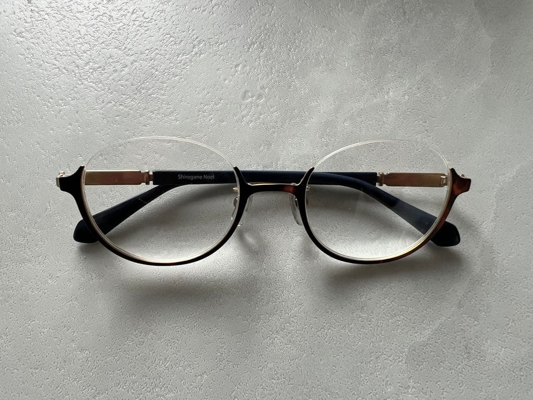 白銀ノエル　コラボメガネ　ケース付き　執事眼鏡　ホロライブ