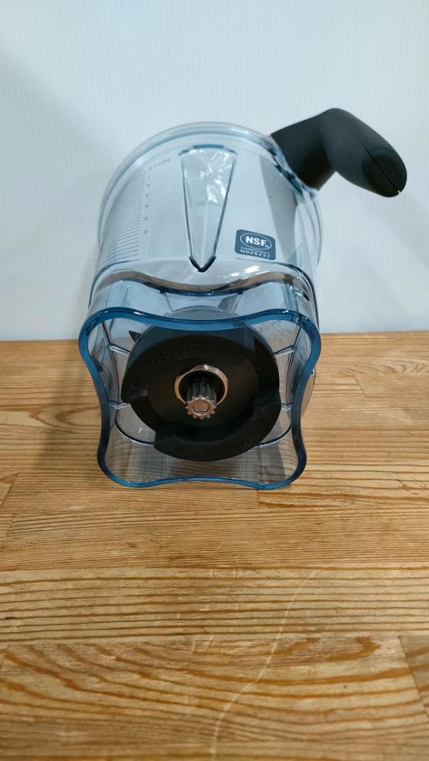 (๑・̑◡・̑๑)様　【美品】バイタミックス E520　保証書あり　1624