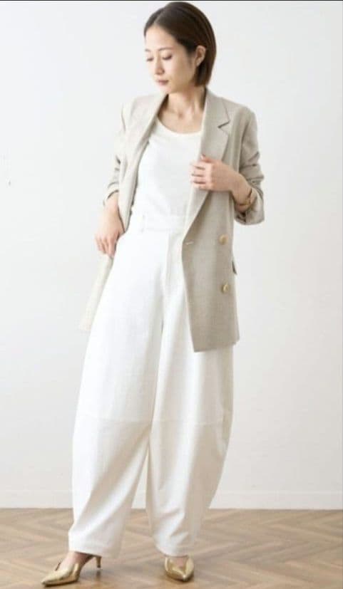 【AYAKANEKO×L'ESSAGE】コクーンパンツ ホワイト　白　金子綾