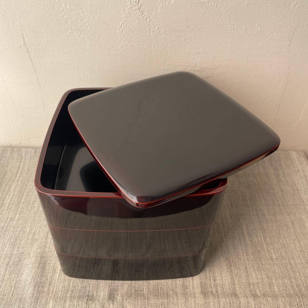 溜塗 木製 漆器 重箱 3段 19.5cm 黒　無地　胴張り