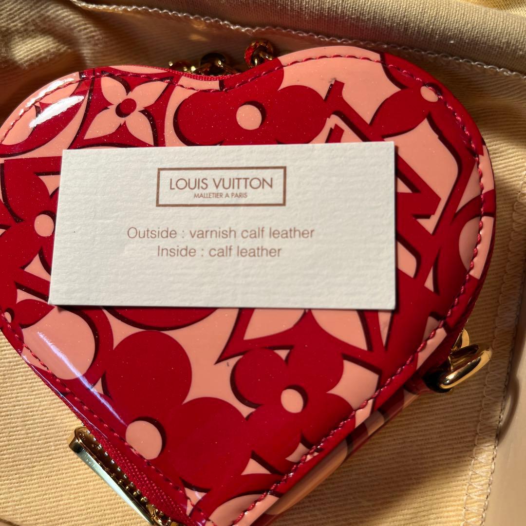 Louis Vuitton ハート型チャーム/ケース ボックス￼付き