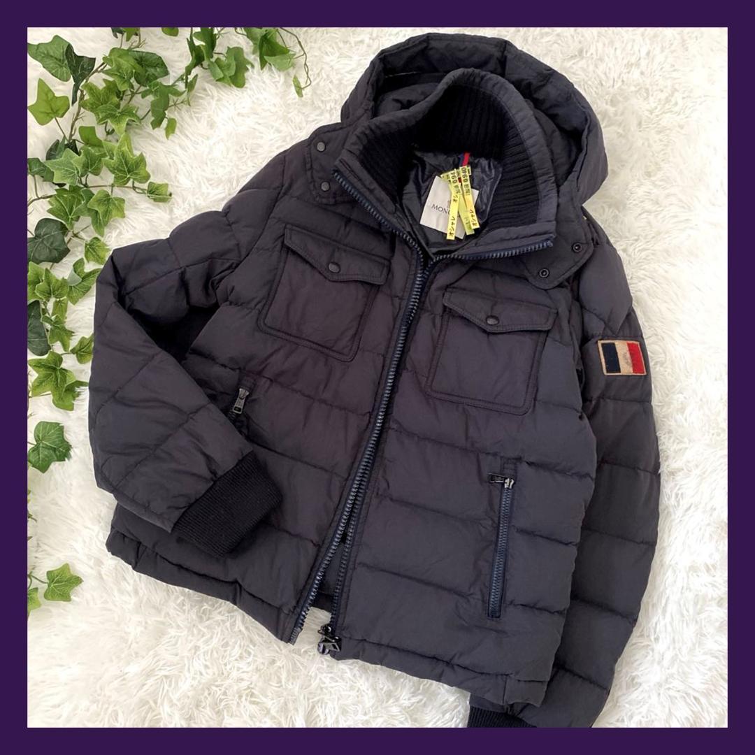★送料無料★✨MONCLER　FEDOR GIUBBOTTO フランス国旗