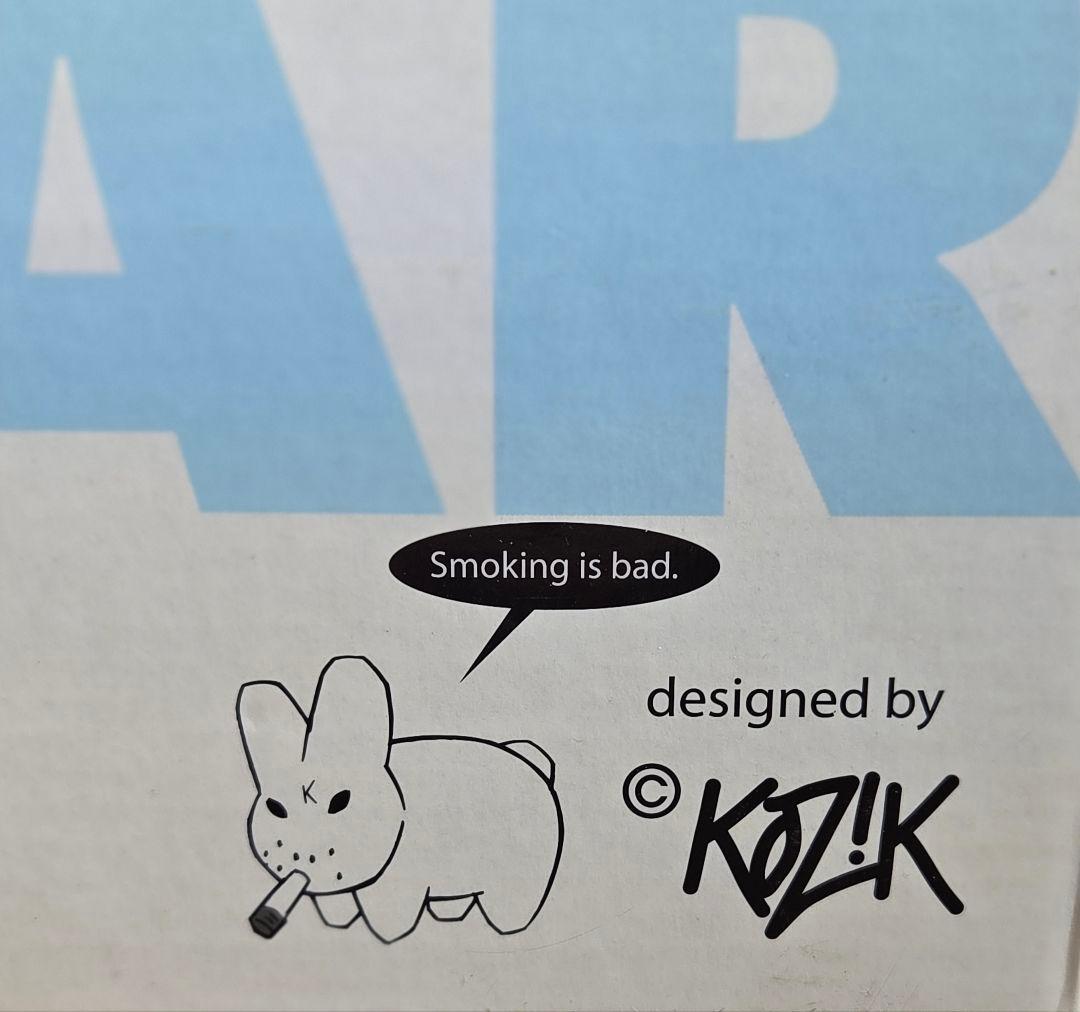 KOZIK×KIDROBOT スモーキンバーニー 10インチ